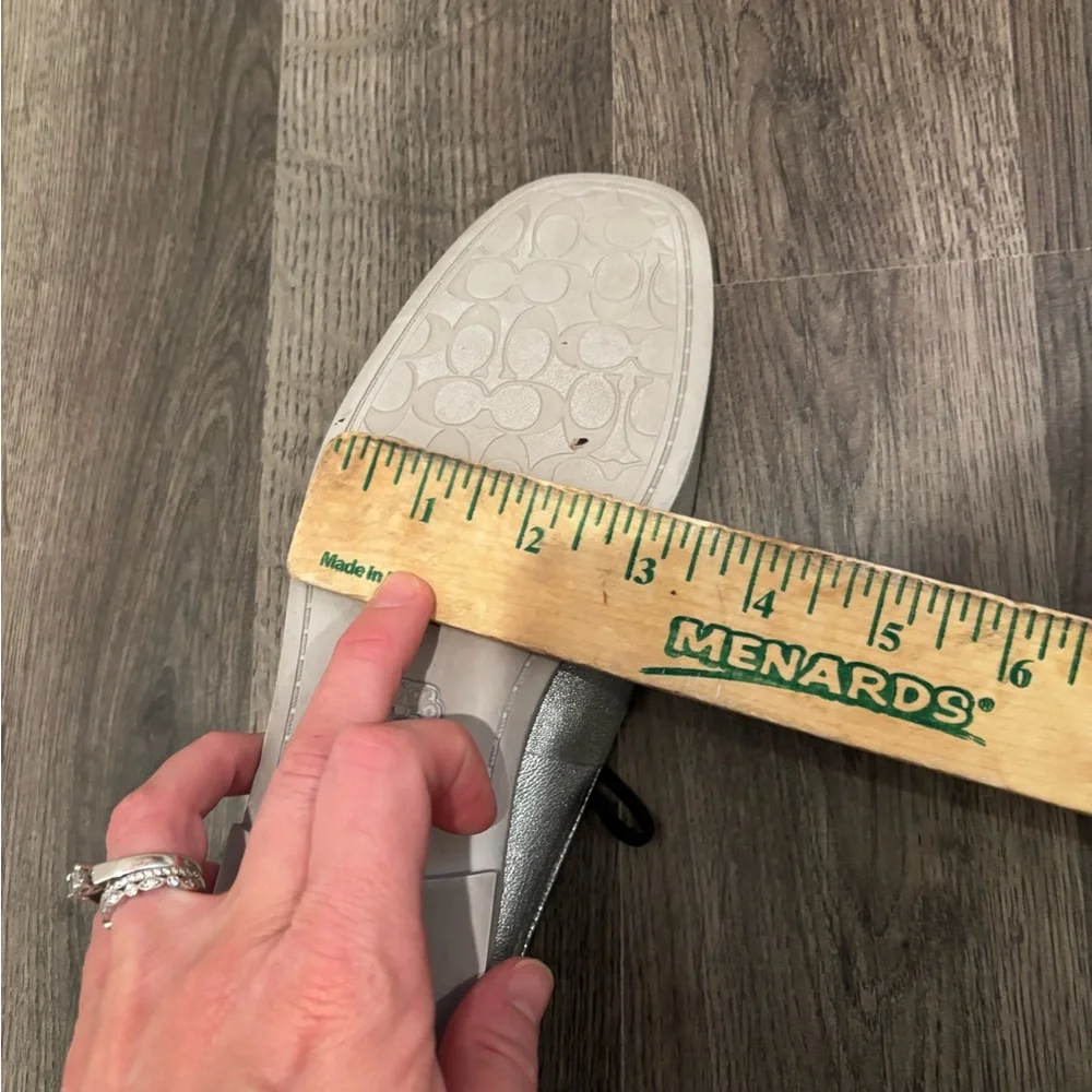 Coach Silver Ballet Flats Maryjane’s size 6 delicate romantic trendy wedding - Picture 3 of 15